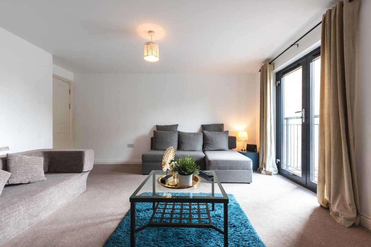 Best Price! Large Spacious 2 Bed Apartment - King Size Or Single Beds, Sofabeds, Smart Tvs, Free Parking 南安普敦 外观 照片